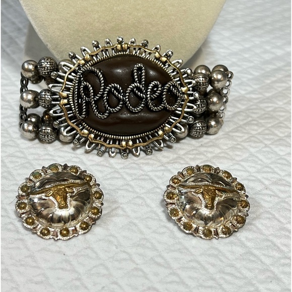 Cowgirl Silver Tone Plated Beaded Bracelet and Handcrafted Bull Earrings - Picture 2 of 7